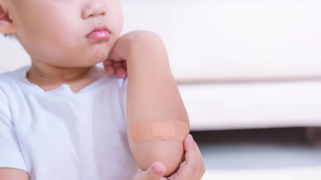 Heridas y cortes en los niños prevención y primeros auxilios - destacada 1 Revista Digital mamas360 Embarazo y Maternidad (1)