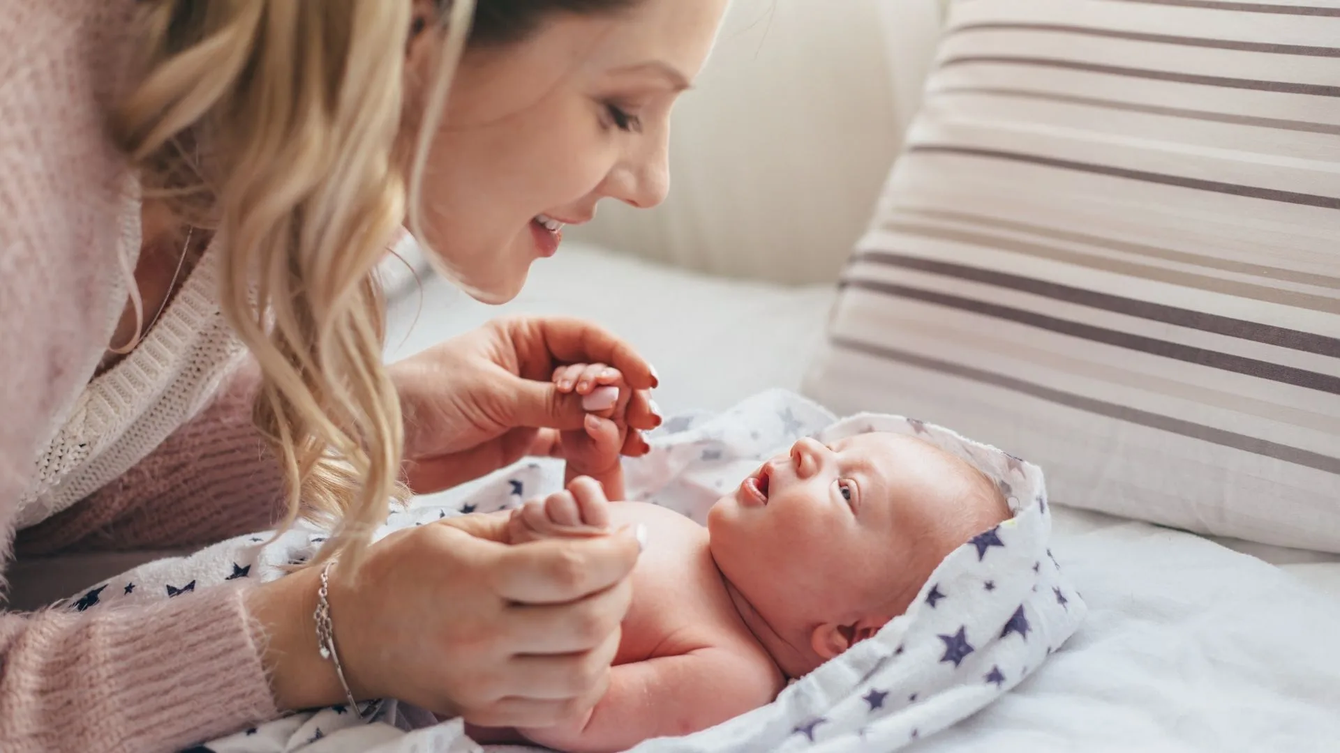 Los sentidos del recién nacido 5 juegos 1 Revista Digital mamas360 Embarazo y Maternidad (1)