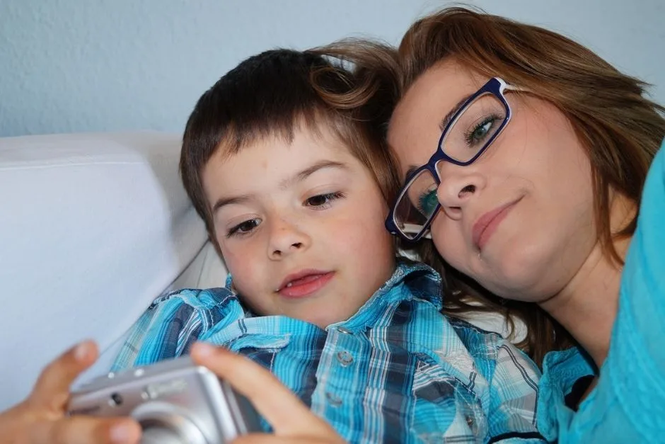 Los peligros de las redes sociales 1 Revista Digital mamas360 Embarazo y Maternidad