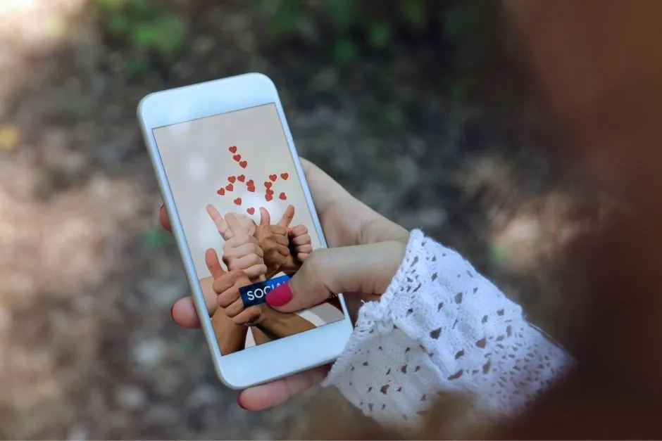 Enseña a tus hijos sobre las redes sociales 2 Revista Digital mamas360 Embarazo y Maternidad